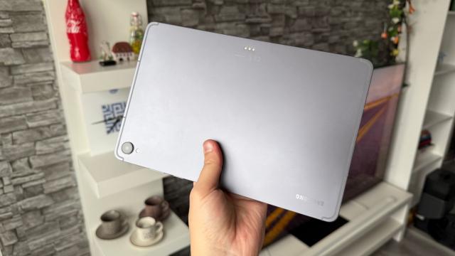 <b>Samsung Galaxy Tab S11: Benchmark-uri de tabletă flagship, meritul unui MediaTek</b>Chiar dacă nu am testat la vremea ei tableta Galaxy Tab S9 cu procesor Snapdragon 8 Gen2, sunt tare curios ce poate livra acum noul model Samsung Galaxy Tab S11 ca performanță, în ideea în care are MediaTek Dimensity 9400+