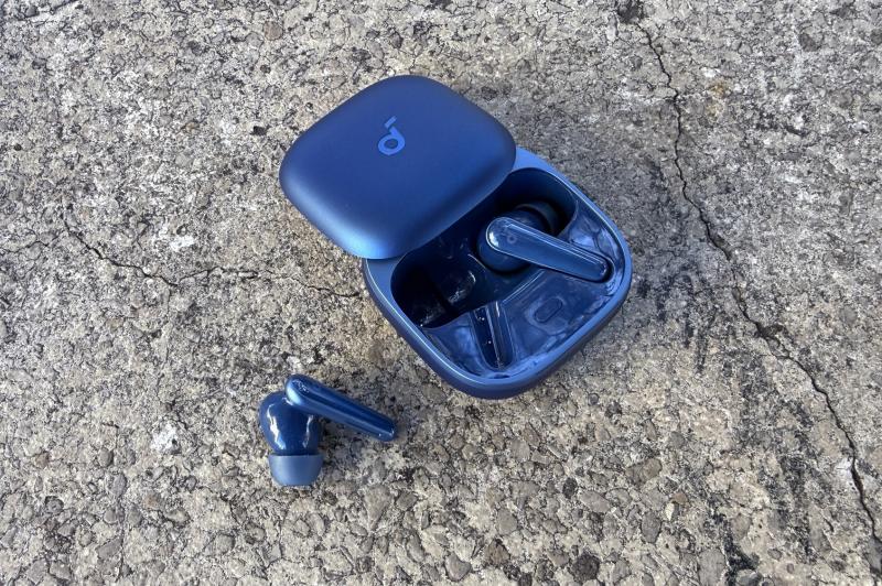 Anker Soundcore Liberty 5 - Design: Photo 02.11.2025, 13 34 33.jpg