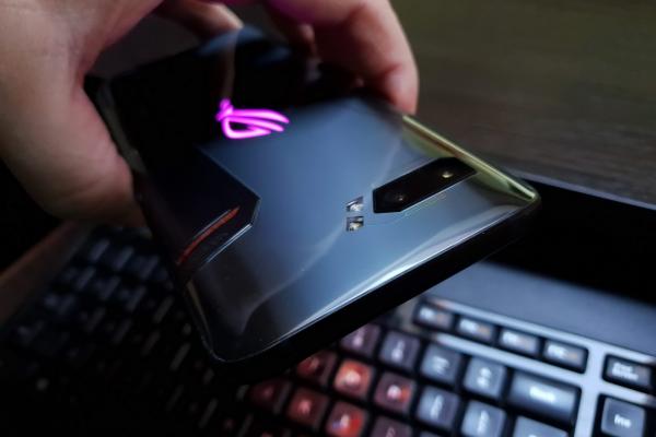 ASUS ROG Phone II: Camera peste aşteptări la toate capitolele minus ultra-wide