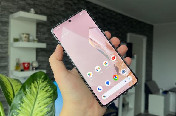 Luminozitate display Google Pixel 8 Pro și display-ul văzut la microscop: Google-Pixel-8-Pro_078.jpg