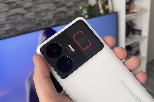 realme GT3 review detaliat în limba română (Evaluare Mobilissimo)