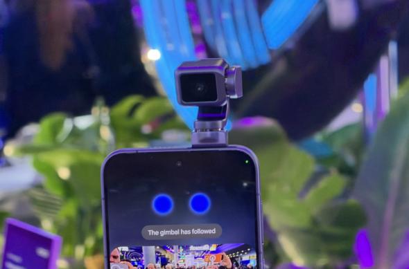 Turul standului Honor la MWC 2026: Photo 02.03.2026, 14 03 49.jpg