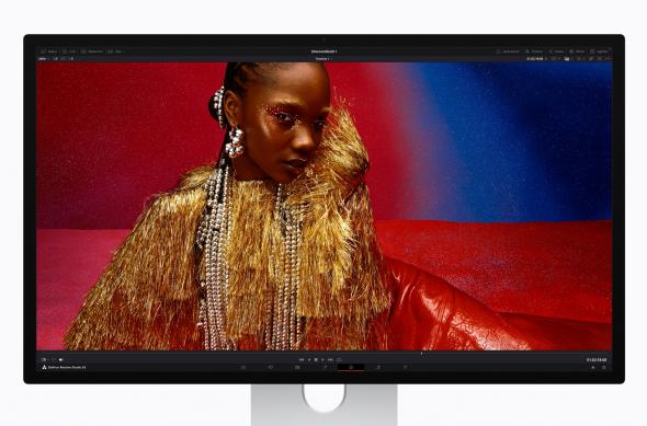 Apple Studio Display (2026) - Fotografii oficiale: Apple-Studio-Display-XDR-DaVinci-Resolve-260303.jpg