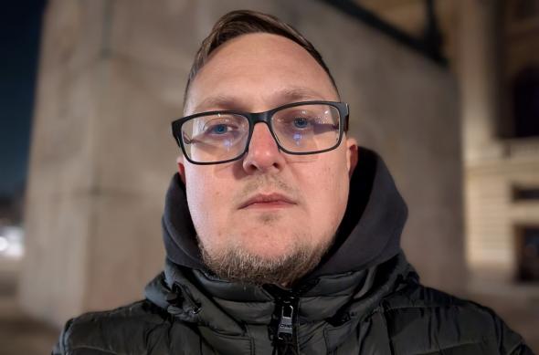 Google Pixel 10a - Mostre noapte selfie: Selfie_ (7).jpg