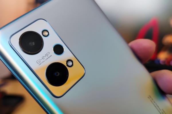 realme GT Neo 2: Cameră cu câteva surprize, plusuri faţă de realme GT 5G