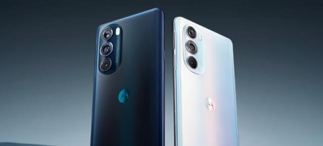 Motorola Edge X30 a debutat: primul telefon cu procesor Snapdragon 8 Gen 1 are şi o ediţie specială cu cameră sub ecran