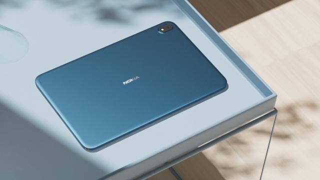 <b>Preț și disponibilitate Nokia T20 în România</b>Finalul anului vine și cu debutul lui Nokia T20 pe plan local, o nouă tabletă lansată de către HMD Global în 2021 și disponibilă acum spre achiziție. Cei interesați primesc un articol dedicat Preț și Disponibilitate prin intermediul căruia 