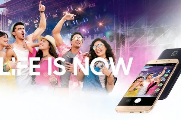 Samsung anunță smartphone-urile Galaxy J7 Pro și Galaxy J7 Max; phablet-uri cu Android Nougat și camere selfie de 13 mpx!