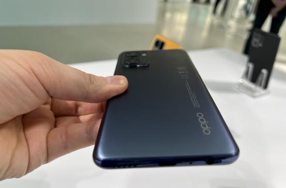 OPPO Reno7 5G - Fotografii Hands-on: OPPO-Reno7-5G_069.jpg