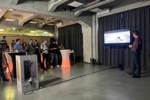 Eveniment Xiaomi 12 România