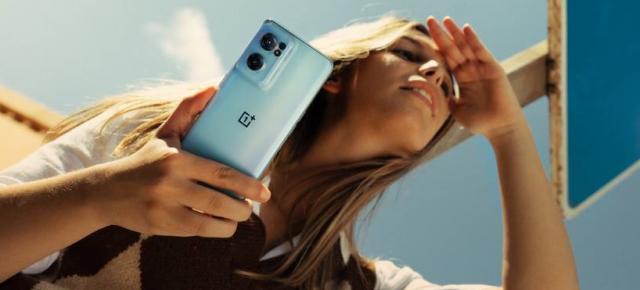 OnePlus Ace apare în baza de date GeekBench, fiind astfel confirmat procesorul Dimensity 8100 de la interior