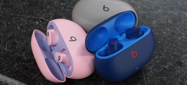 Căștile Apple Beats Studio Buds sunt acum disponibile în noi culori; Noi funcții ajung pe terminalele Android