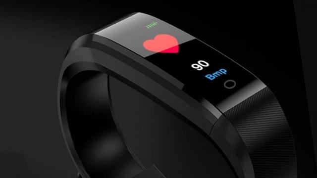 <b>Smartband ce măsoară ritmul cardiac la doar 6 euro pe Cafago! Iată și alte reduceri atractive</b>Astăzi retailerul chinez Cafago.com revine cu noutăți, mai precis cu vouchere proaspete de reducere ce pot fi aplicate produselor pe care le vedeți prezentate în lista de mai jos. Printre acestea se află mini console de jocuri, căști Samsung 