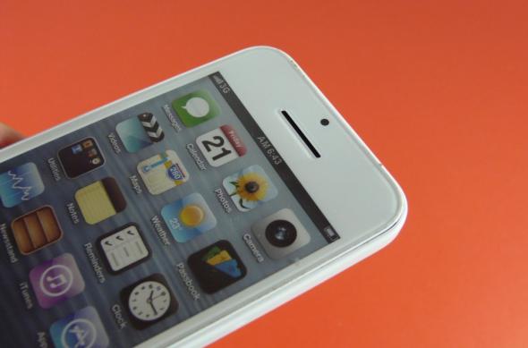 iPhone 5C (macheta), cu doar o zi Înainte de lansarea oficială, Într-un video preview Mobilissimo.ro!: iphone_5c_preview_mobilissimo_ro_26jpg.jpg