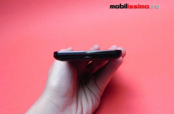 Review Samsung Galaxy S II - telefonul anului 2011, sau doar un candidat serios la titlu? (Video): review_samsung_galaxy_s_ii_mobilissimo_03.jpg