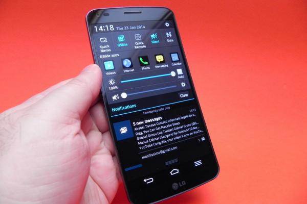 LG G Flex Review: telefonul curbat Își flexează mușchii, se dovedește "subțire" În unele aspecte (Video)