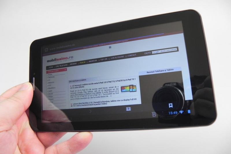 Allview AX4 Nano Review + Concurs: tabletă 3G ideală pentru omul grăbit, preț bun, ecran sacrificat (Video): allview_ax4_nano_review_013jpg.jpg