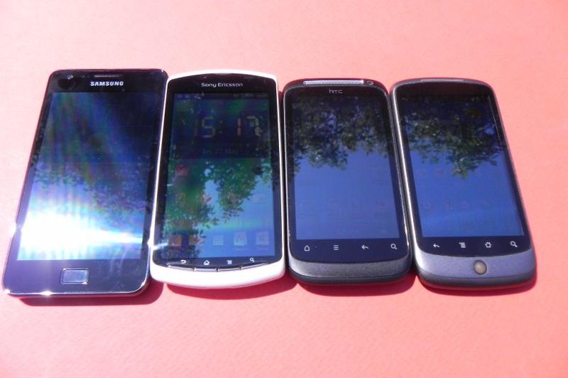 Xperia Play versus Samsung Galaxy S II, HTC Desire S și Nexus One - bătălia display-urilor: dscn5889jpg.jpg