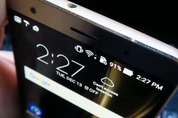 ASUS ZenFone 3 Deluxe: Conectivitate cu rezultat record la descărcările prin WiFi