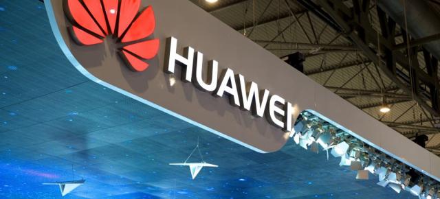 Huawei ar urma să lanseze 4 modele de smartphone-uri P9, inclusiv o versiune cu cameră duală