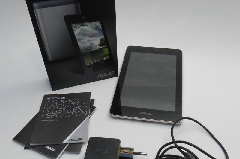 ASUS Fonepad - Unboxing: Asus-FonePad-Unboxing_001.jpg