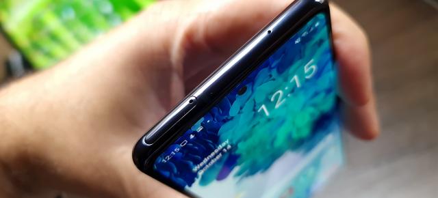 Samsung Galaxy S20 FE 5G: Hardware pe măsură seriei S20