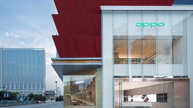 <b>Oppo ar putea urca pe podium în topul celor mai mari producători smartphone din lume în 2021; Piața smartphone va crește după 3 ani de declin</b>Astăzi pe seama celor de la Digitimes Research aflăm detalii importante despre modul în care va evolua piața smartphone în 2021 și care vor fi schimbările pregătite în top 3 producători smartphone la nivel global