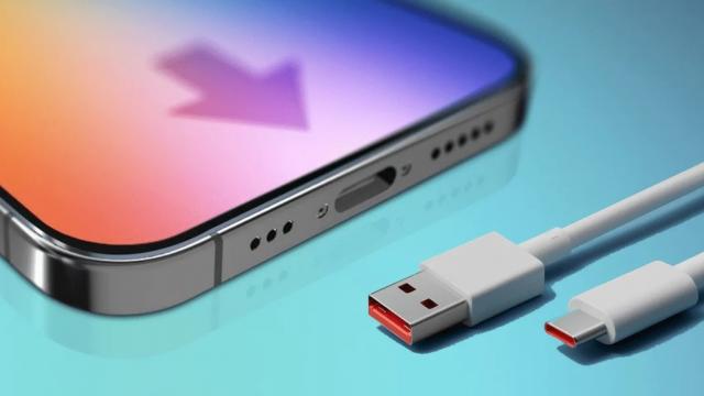 <b>Va limita Apple portul USB-C pe iPhone 15? Pare că varianta Pro va suporta standardul Thunderbolt, însă un cip extra prezent în fotografii cauzează confuzie</b>Am aflat recent că iPhone 15 a intrat în fază de producție, iar pe web au ajuns chiar și imagini cu interiorul telefoanelor din serie. Cel mai important upgrade sosit cu acest lineup ar fi portul USB-C ce vine ca înlocuitor pentru Lightning