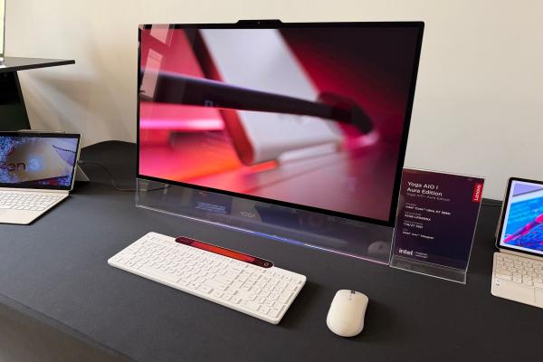 Lenovo Yoga AIO i Aura Edition - Fotografii