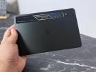 REDMAGIC Astra 2: Design futurist, iluminare RGB și corp compact, construit pentru gaming
