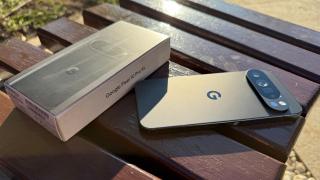 Unii posesori de Pixel spun că nu își mai pot debloca telefoanele după actualizarea din septembrie