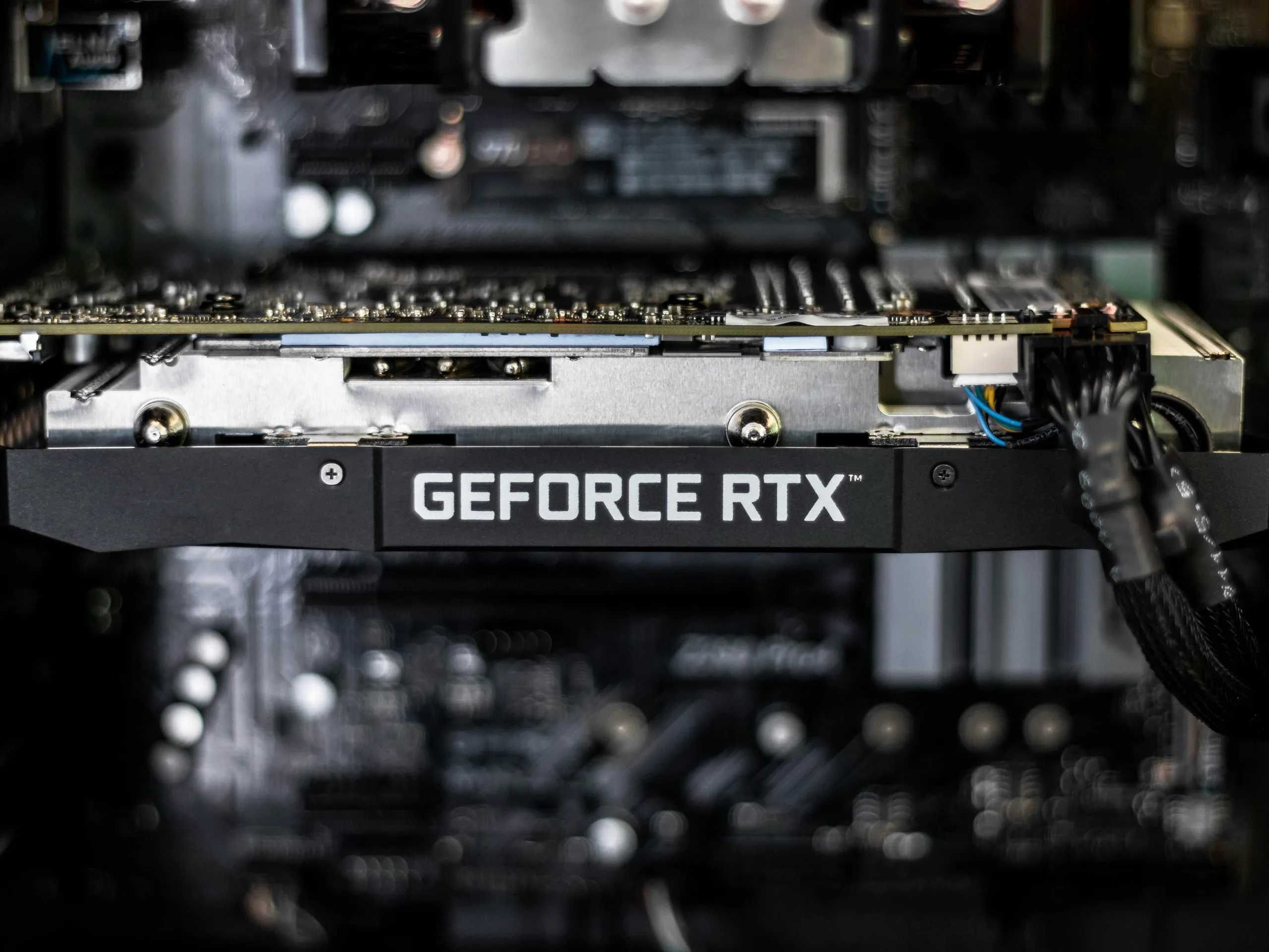 GeForce RTX 6090 ar putea debuta în 2027; o sursă NVIDIA insistă că arhitectura Rubin Client va fi gata la timp