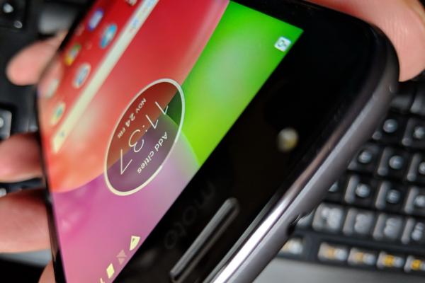 Motorola Moto E4: Baterie mai bună decât ne aşteptam, e bine