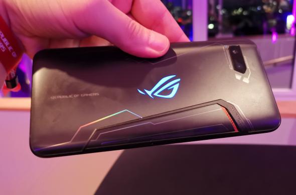 Galerie foto ASUS ROG Phone II Ultimate Edition: ASUS-ROG-Phone II-Ultimate-Edition_134.jpg