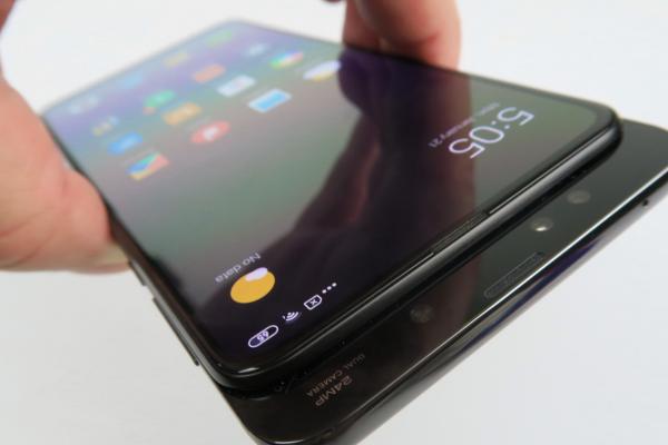 Mini Turul Magazinelor #98: Laptop ASUS la reducere, Xiaomi Mi Mix 3 sub 1800 lei și TV ieftin