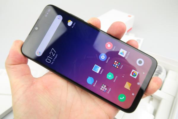 Xiaomi Redmi Note 7 Review în Română