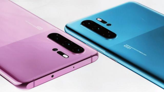 <b>Huawei P30 Pro primește noi variante de culoare: Misty Lavender și Mystic Blue; Iată cum arată</b>Huawei P30 Pro primește un ultim boost de popularitate înainte de debutul lui Huawei Mate 30 Pro. Cum? Prin lansarea a două noi variante de culoare, cu ocazia lui IFA 2019. Auzisem că au fost brevetate și acum le și vedem.