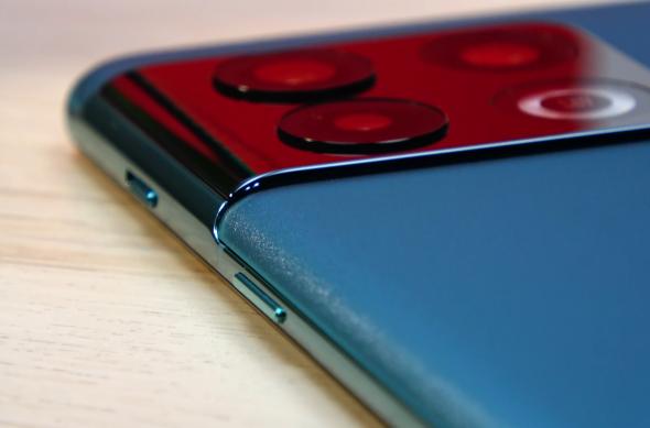OnePlus 10 Pro - Galerie foto Mobilissimo.ro: OnePlus10Pro 15.jpg