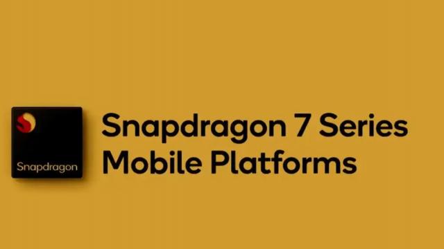 <b>Qualcomm Snapdragon 7 Gen 1 la orizont; Acest CPU ar fi gândit să concureze cu MediaTek Dimensity 8100</b>Qualcomm nu se opreşte la Snapdragon 8 Gen 1, ci pregăteşte o schimbare de nume şi pentru procesoarele din seria 700. Se pare că un Qualcomm Snapdragon 7 Gen 1 e la orizont şi ar fi fost gândit ca un rival pentru MediaTek Dimensity 8100