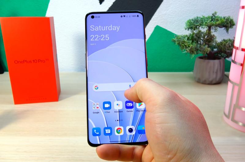 OnePlus 10 Pro - Galerie foto Mobilissimo.ro: OnePlus10Pro 16.jpg