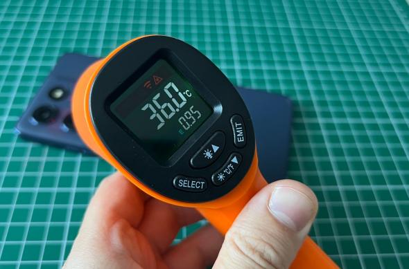 Motorola moto g86 - Test termic: Temp benchmark (1).jpg