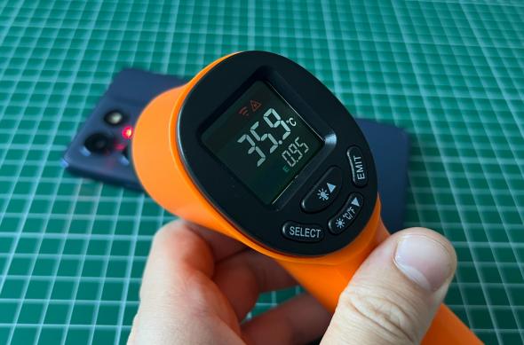 Motorola moto g86 - Test termic: Temp benchmark (3).jpg
