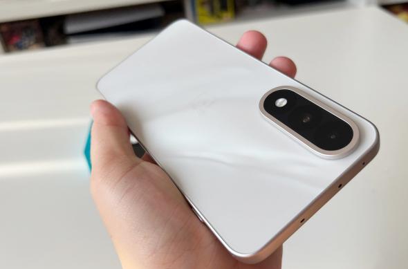 OnePlus Nord 5 - Unboxing: OnePlus-Nord-5-Unboxing_012.jpg