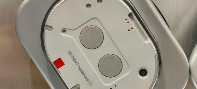 Nothing Headphone (1), primele imagini plus video hands-on scăpate online