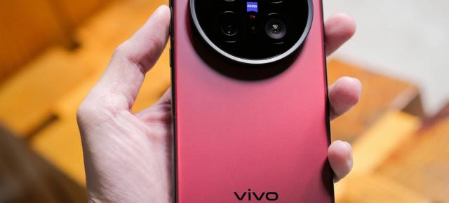 Top 10 telefoane flagship, midrange și tablete Android – iunie 2025; Snapdragon 8 domină fără rival, Red Magic și OPPO urcă limitele hardware-ului