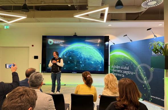 Lansare Orange SCUT - Conferință: SCUT-ORANGE (2).jpg