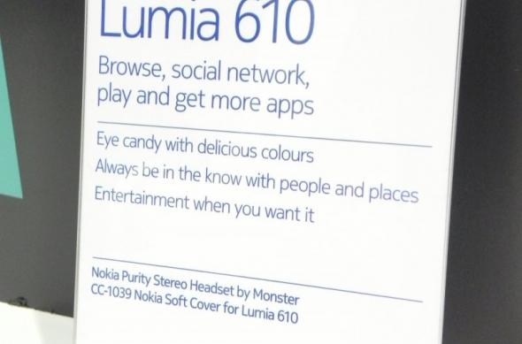 MWC 2012: Nokia Lumia 610 hands on preview - Nokia cu Windows Phone arată bine și În varianta low end (Video): dscn0443.jpg