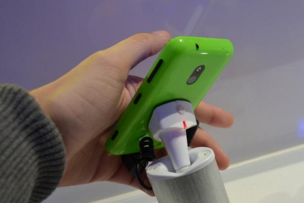 MWC 2013: Nokia Lumia 520 Într-o experiență hands on colorată (Video)
