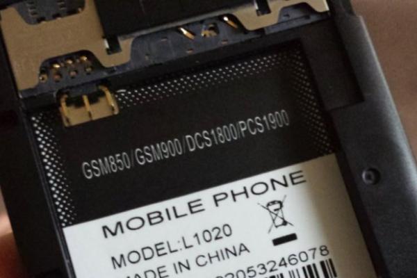 L1020, o clonă de Nokia Lumia 1020 cu Android și camera "Piureview"