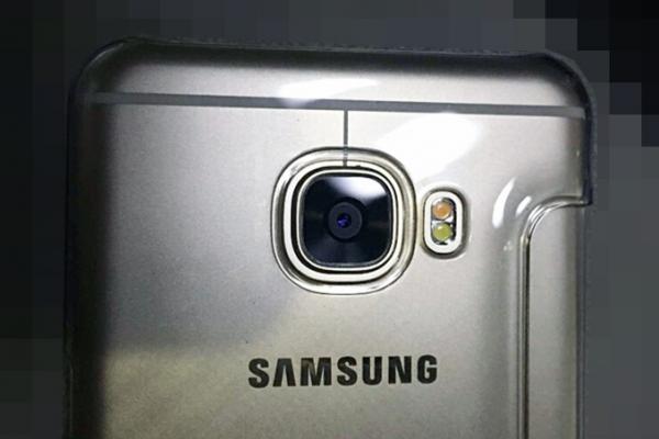 Samsung Galaxy C5/C7 (imagini 3d și fotografii spion)